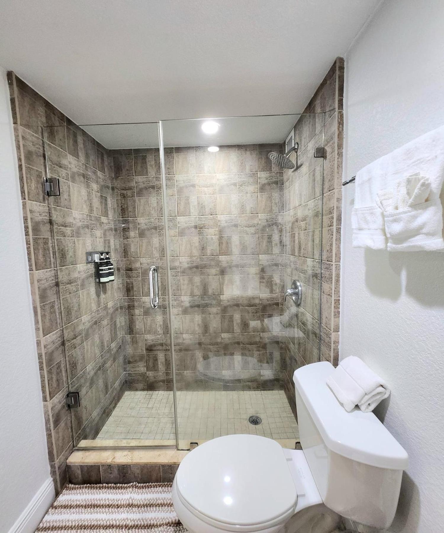 Beachfront Property Pool Gym Tennis Miami Beach! Екстер'єр фото