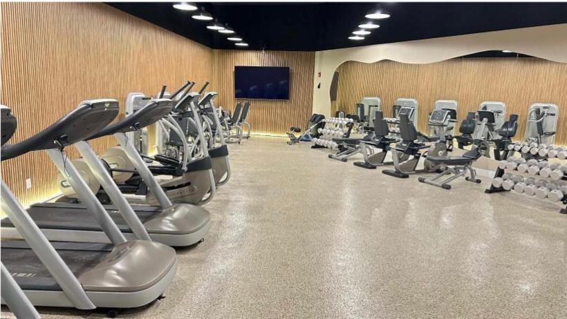 Beachfront Property Pool Gym Tennis Miami Beach! Екстер'єр фото
