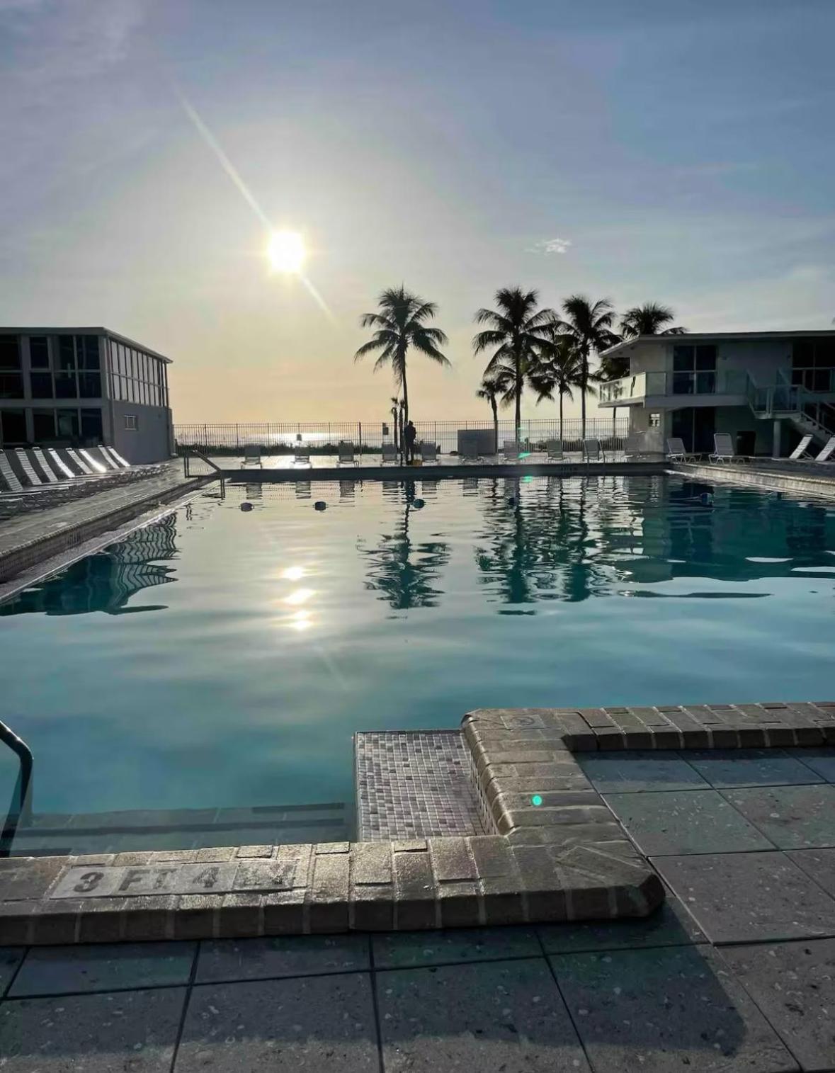 Beachfront Property Pool Gym Tennis Miami Beach! Екстер'єр фото